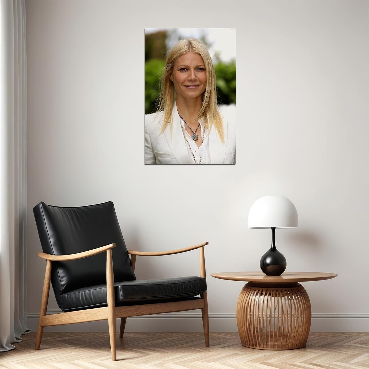 Gwyneth Paltrow Celebrity Cinema Actor Idol Poster Wall Art Print Home Wall Decor - xonomax