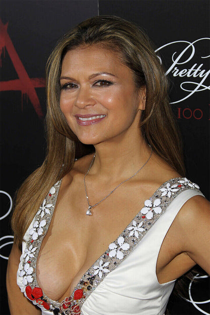 Nia Peeples 80's 90's Cinema Actor Singer Idol Poster Wall Art Print Home Wall Decor - xonomax