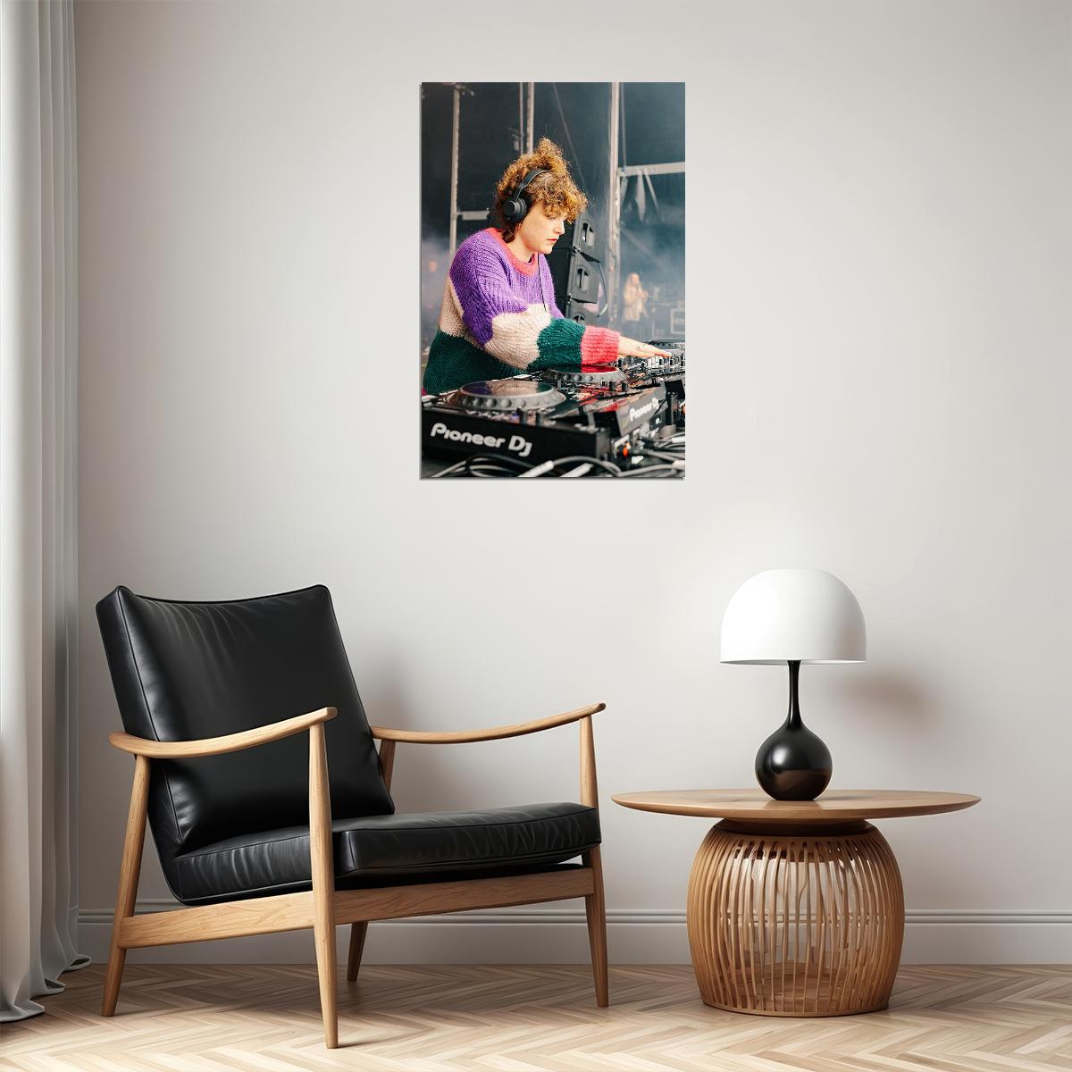 Annie Mac Dj 80's 90's Singer Music Star Artist Poster Wall Art Print Home Wall Decor - xonomax