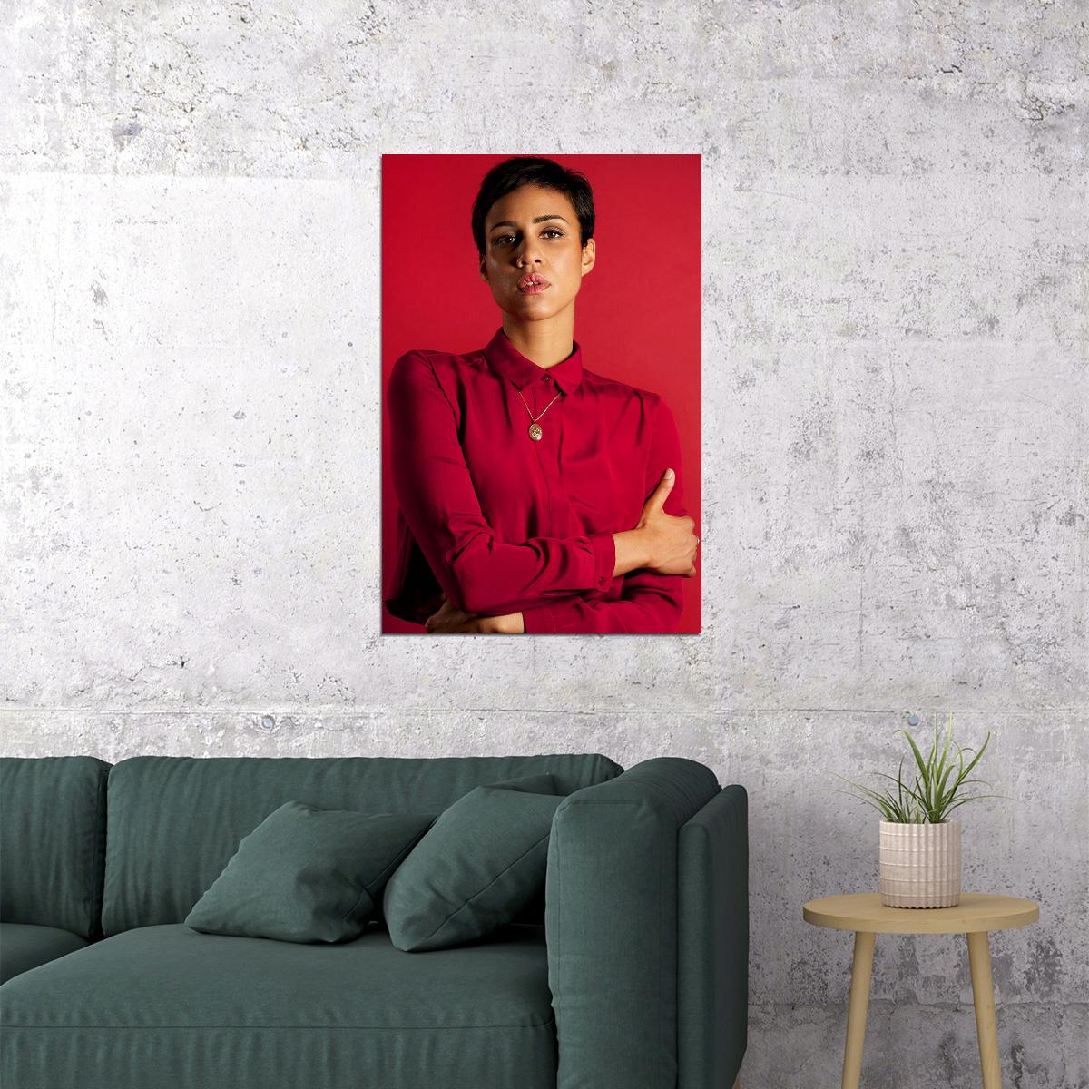 Zave Ashton British Cinema Actor Voice Over Artist Poster Wall Art Print Home Wall Decor - xonomax