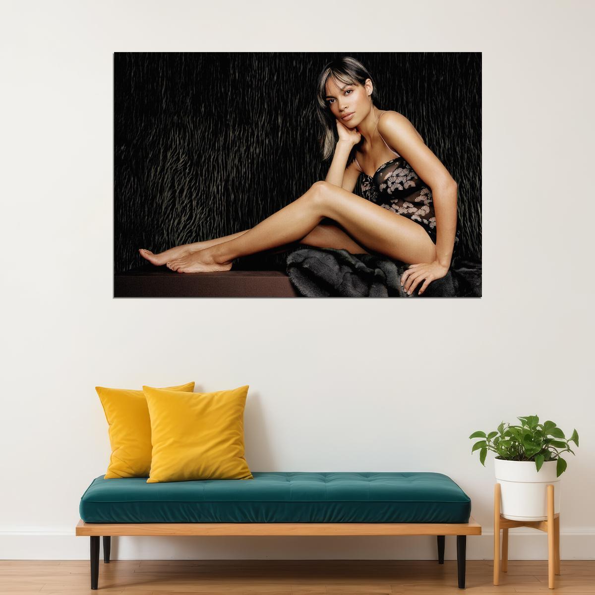 Rosario Dawson American Women Movie Actress Musician Poster Wall Art Print Home Wall Decor - xonomax