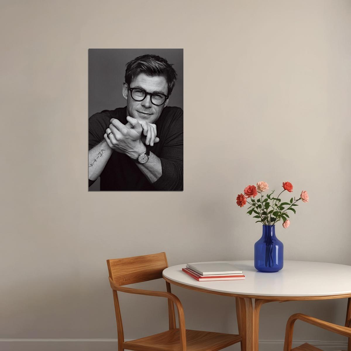 Chris Hemsworth Australian Movie Actor Famous Artist Poster Wall Art Print Home Wall Decor - xonomax