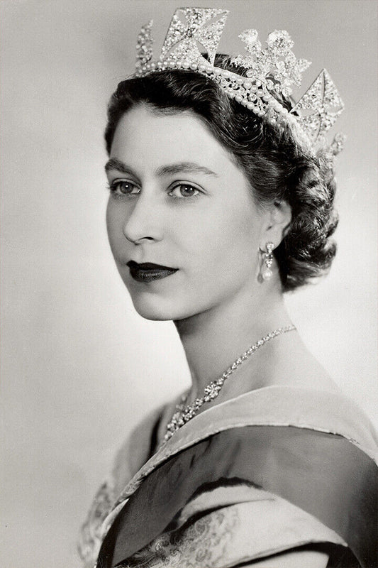 Queen Elizabeth High Governor Black White Vintage Poster Wall Art Print Home Wall Decor - xonomax