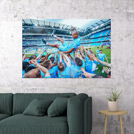 Fernandinho Manchester League Champions 2021/22 Poster Wall Art Print Home Wall Decor - xonomax