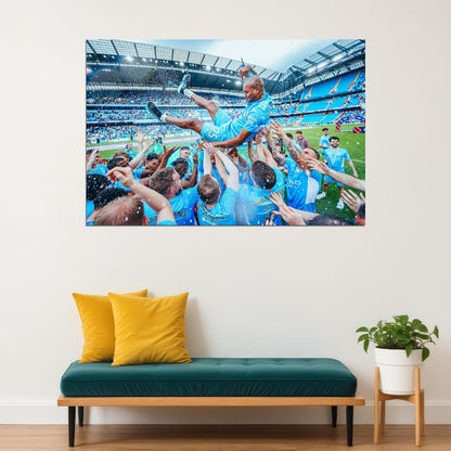 Fernandinho Manchester League Champions 2021/22 Poster Wall Art Print Home Wall Decor - xonomax