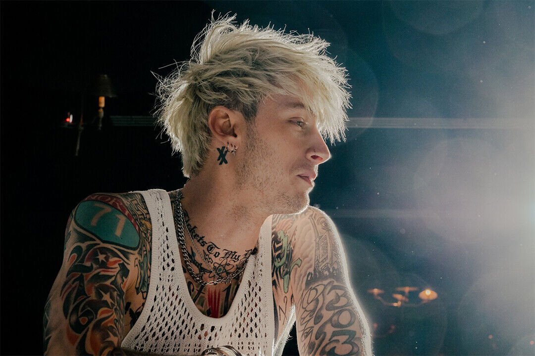 Machine Gun Kelly American Actor And Rapper Poster Wall Art Print Home Wall Decor - xonomax