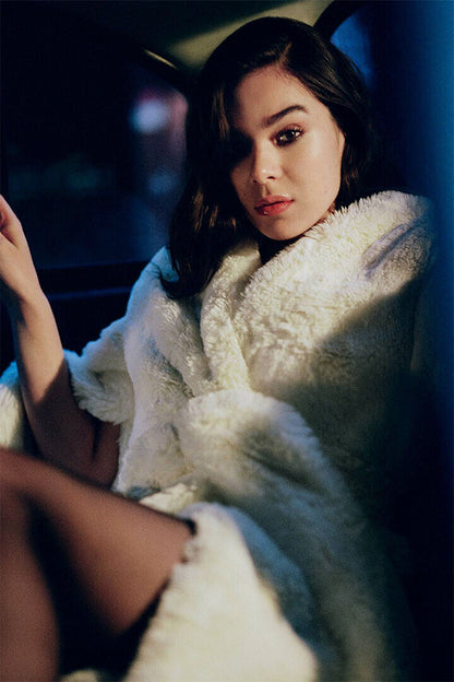 Hailee Steinfeld Actress Beautiful Girl Model Poster Wall Art Print Home Wall Decor - xonomax