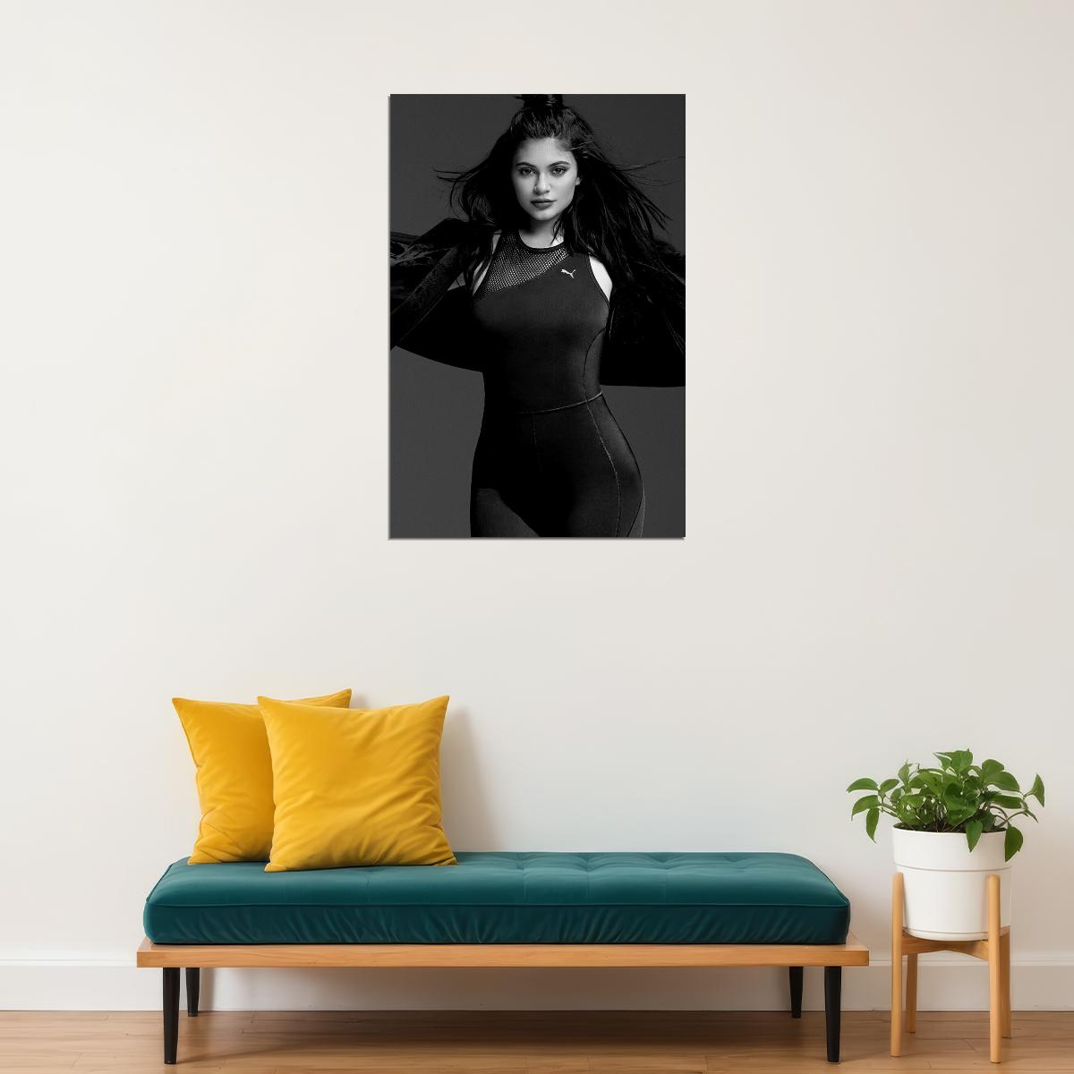 Kylie Jenner Sexy Great Girl Model And Artist Poster Wall Art Print Home Wall Decor - xonomax