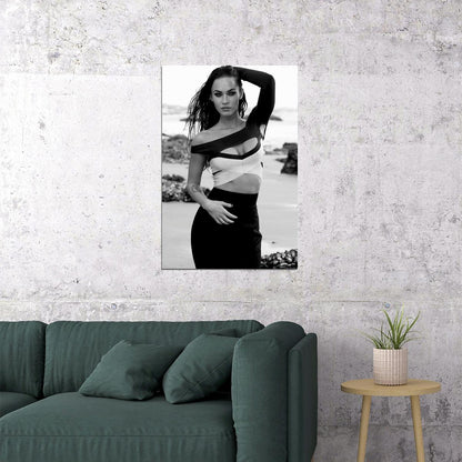 Megan Fox Movie Usa Actress Star Model Producer Poster Wall Art Print Home Wall Decor - xonomax