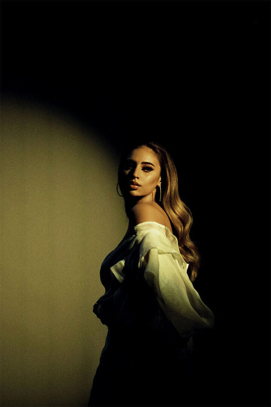 Alina Baraz Beauty Singer Music Star Poster Wall Art Print Home Wall Decor - xonomax