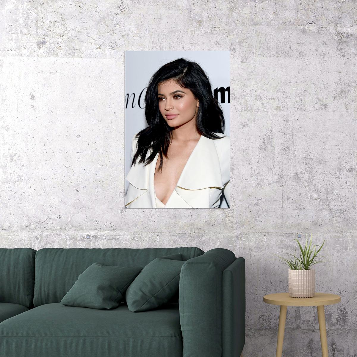 Kylie Jenner Sexy Actress Model Media Personality Poster Wall Art Print Home Wall Decor - xonomax