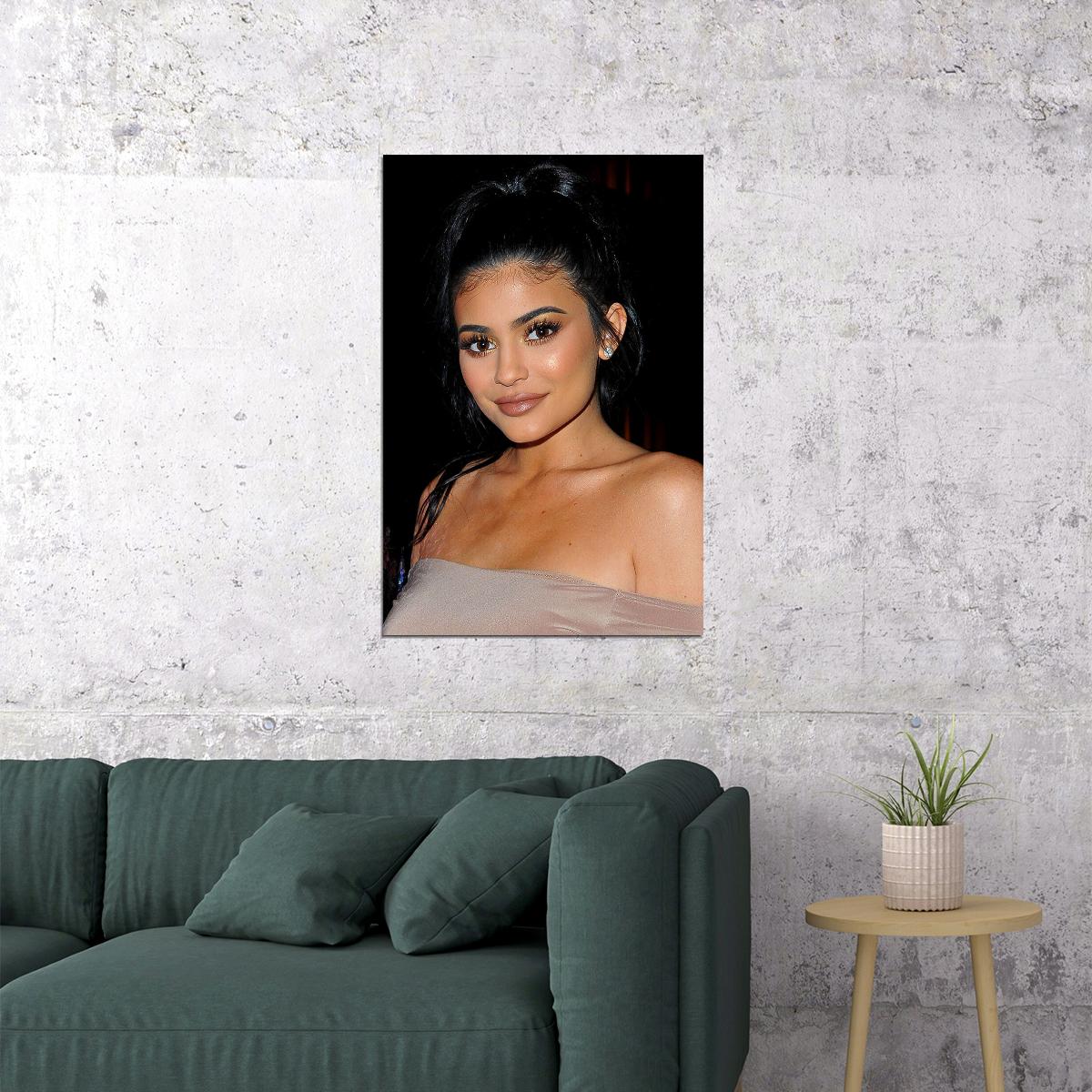 Kylie Jenner Sexy Actress Media Personality Dancer Poster Wall Art Print Home Wall Decor - xonomax