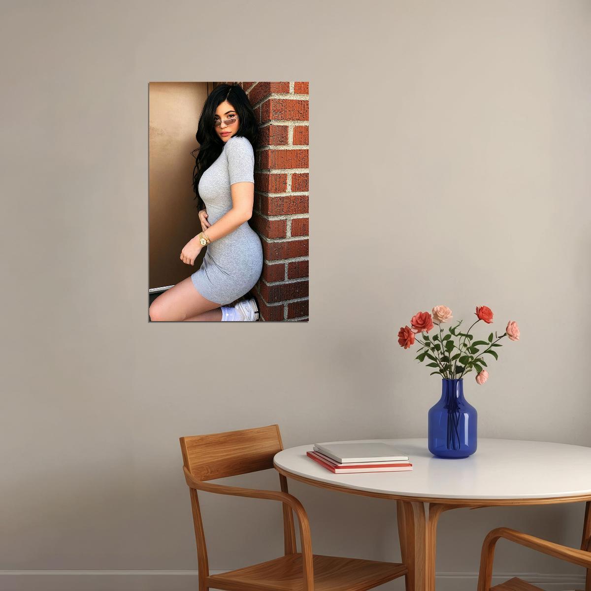 Kylie Jenner Sexy Actress Dancer Model Picture Poster Wall Art Print Home Wall Decor - xonomax