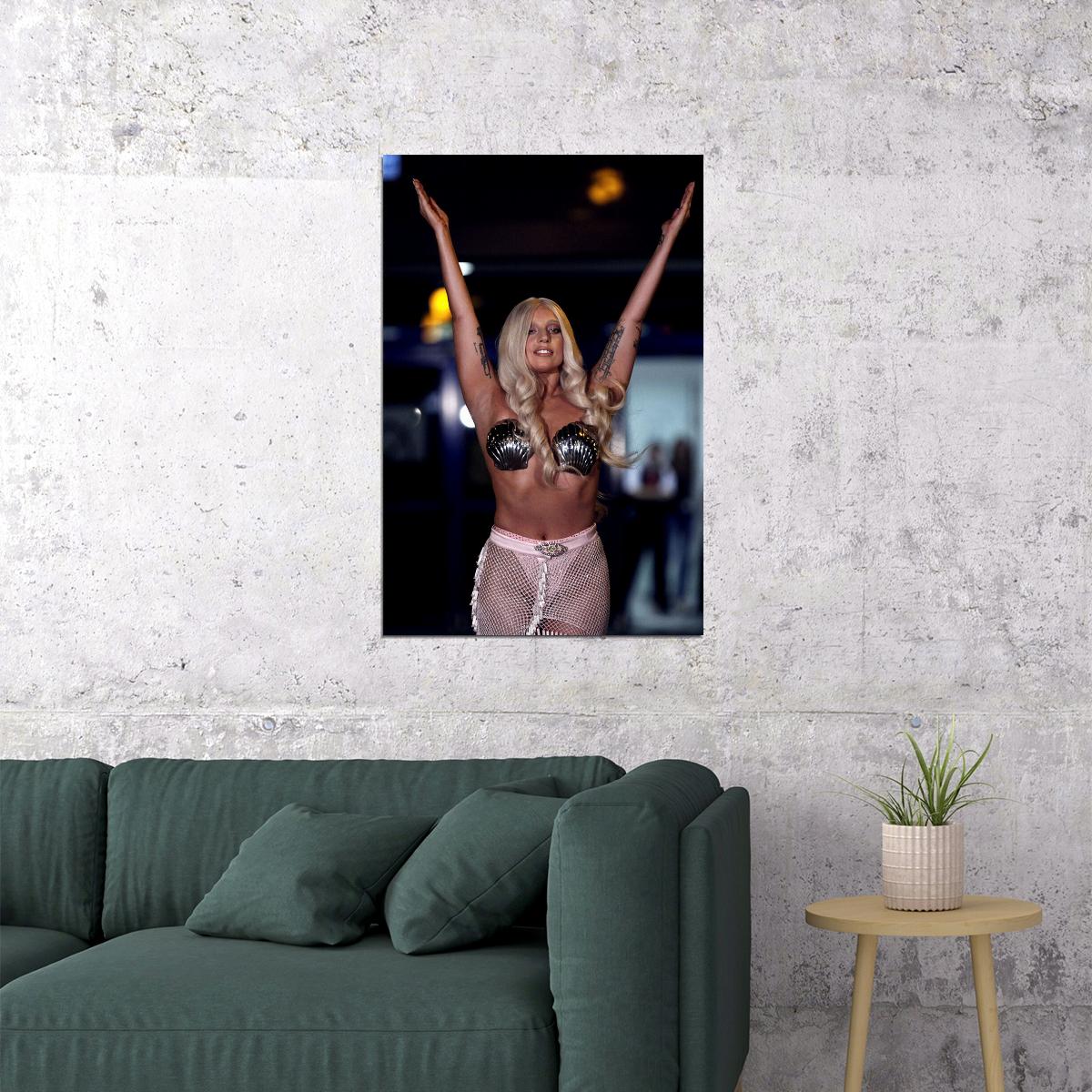 lady gaga レディガガヌードポスター Poster - Lady Gaga Rap Music Singer Super Star Sexy Girl Model