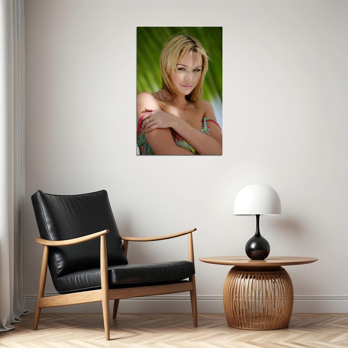 Emily Scott Sexy Model Girl Bikini Actor Poster Wall Art Print Home Wall Decor - xonomax