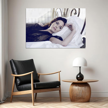 Emily Blunt British Actress Awarded Actor Poster Wall Art Print Home Wall Decor - xonomax