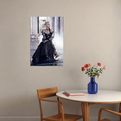 Emily Blunt Awarded Actor Actress Poster Wall Art Print Home Wall Decor - xonomax