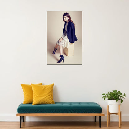 Mackenzie Foy American Actor Child Model Poster Wall Art Print Home Wall Decor - xonomax