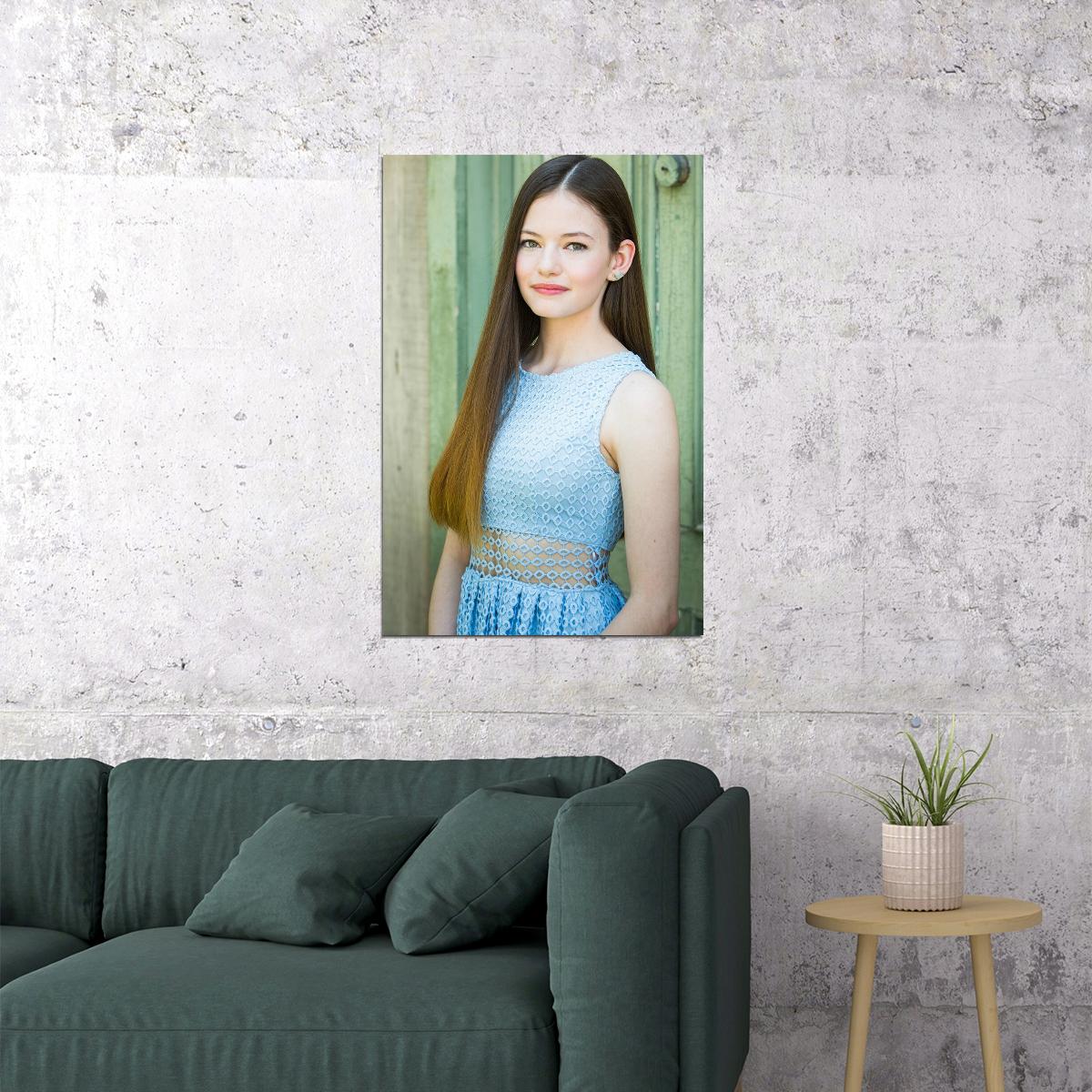 Mackenzie Foy American Child Model And Actor Poster Wall Art Print Home Wall Decor - xonomax