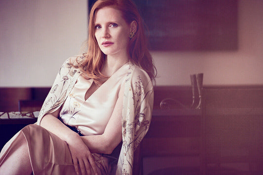 Jessica Chastain Actress Sitting On Chair Poster Wall Art Print Home Wall Decor - xonomax