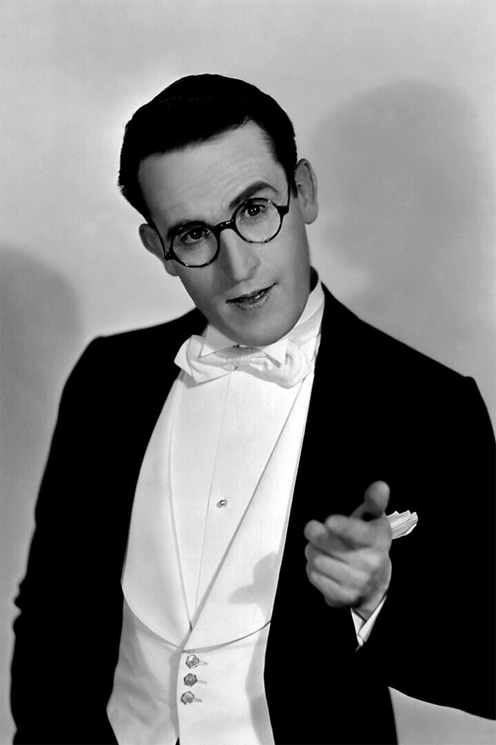 Harold Lloyd Old Film Star Safety Last Movie Poster Wall Art Print Home Wall Decor - xonomax