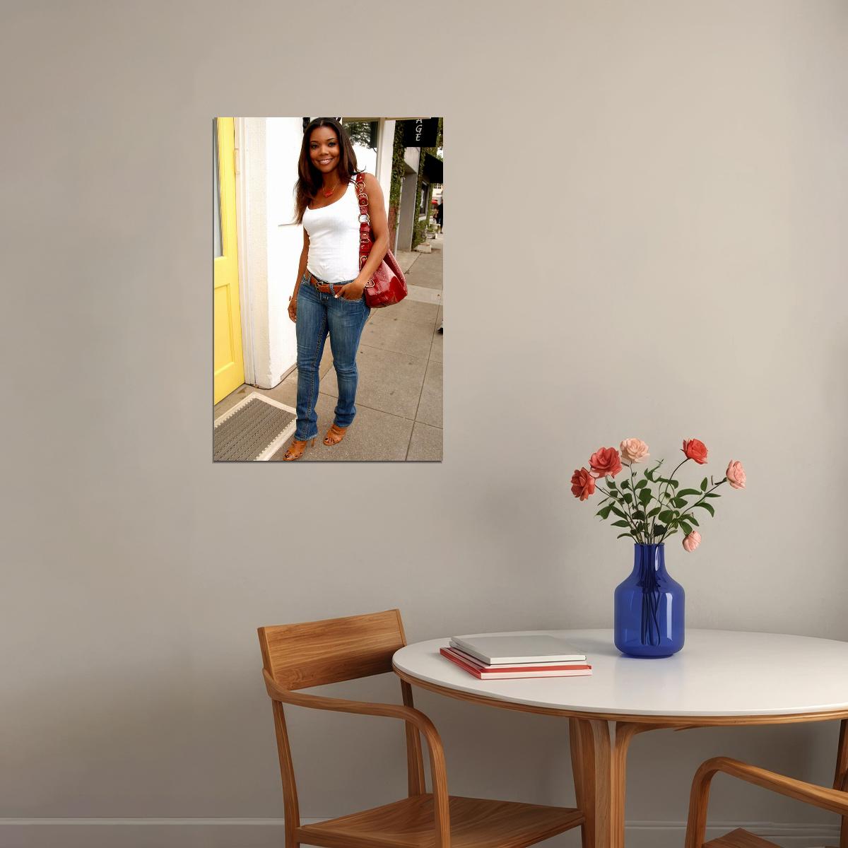 Aaliyah Wears Red Bag And Jeans Poster Wall Art Print Home Wall Decor - xonomax