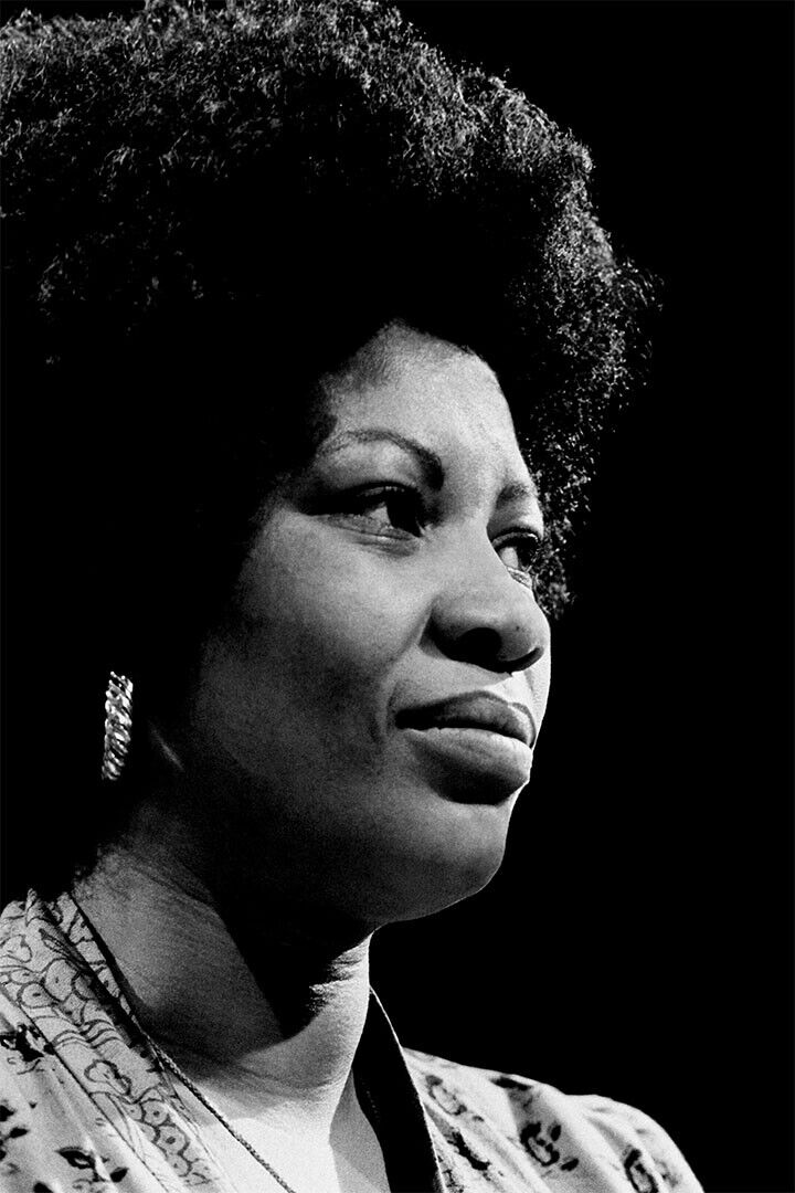 Portrait Of Novelist Toni Morrison Poster Wall Art Print Home Wall Decor - xonomax