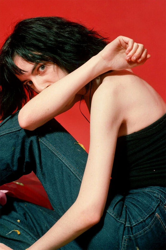 Patti Smith Hiding Her Face With Arm Poster Wall Art Print Home Wall Decor - xonomax
