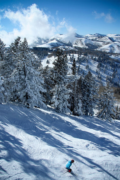 Town Of Sun Valley Under Slopes Picture Poster Wall Art Print Home Wall Decor - xonomax