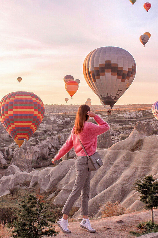 Hot Air Balloons In Monument Valley Landscape Poster Wall Art Print Home Wall Decor - xonomax