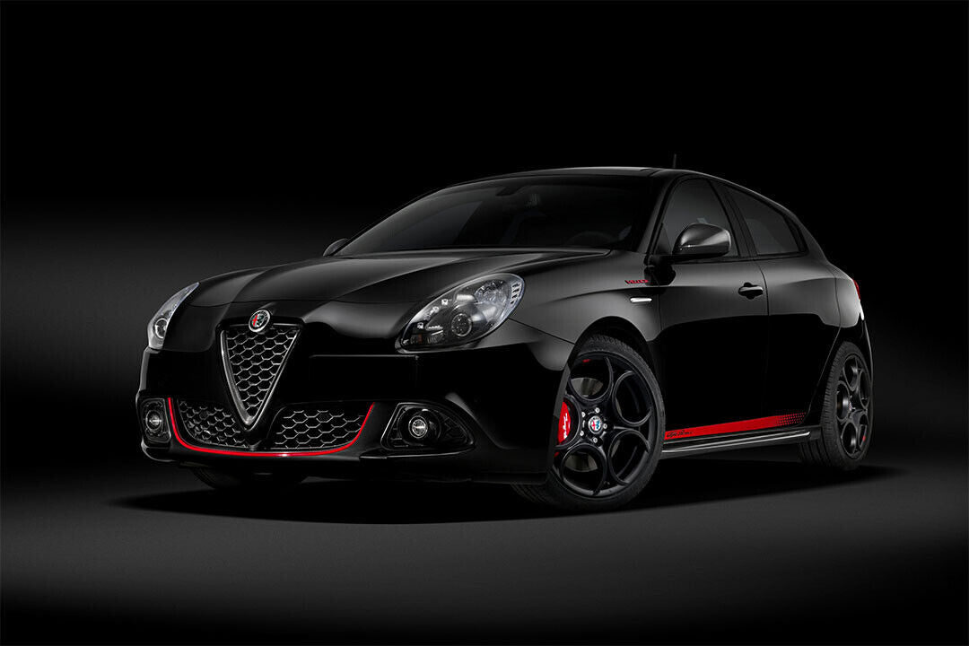 Alfa Romeo Giulietta Veloce Sports Car Auto Poster Wall Art Print Home Wall Decor - xonomax