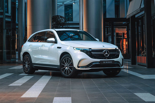 Mercedes-benz Eqc 400 4matic Amg White Urban Car Poster Wall Art Print Home Wall Decor - xonomax