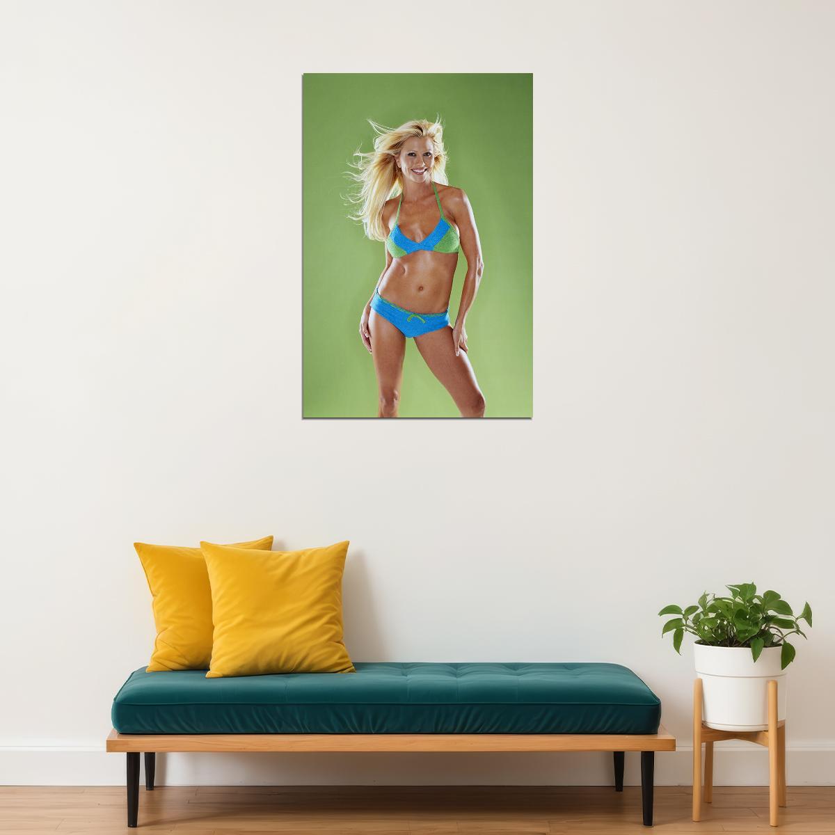 Lisa Dergan Sexy Female Model Media Personality Poster Wall Art Print Home Wall Decor - xonomax