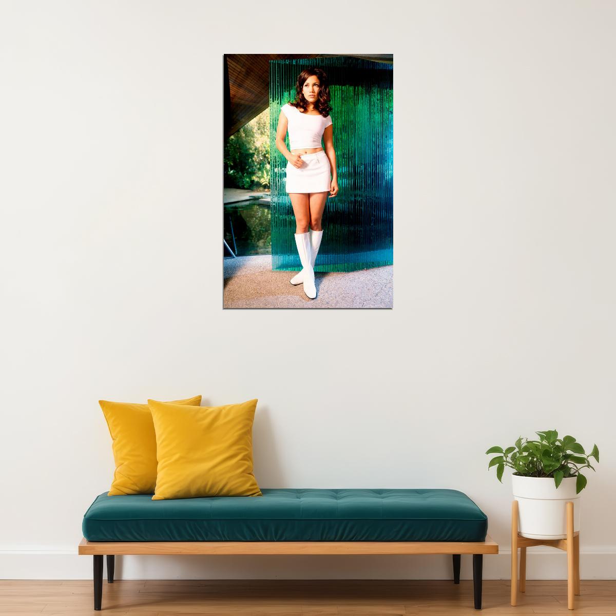 Young Jennifer Lopez Singer American Actor Poster Wall Art Print Home Wall Decor - xonomax