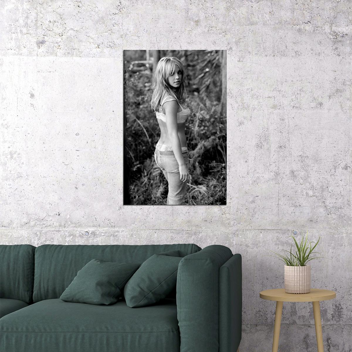 Young Britney Spears Dancer Artist Actor Producer Poster Wall Art Print Home Wall Decor - xonomax