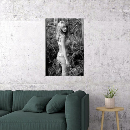 Young Britney Spears Dancer Artist Actor Producer Poster Wall Art Print Home Wall Decor - xonomax