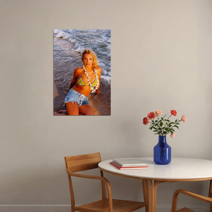 Young Britney Spears Artist Actor Producer Dancer Poster Wall Art Print Home Wall Decor - xonomax