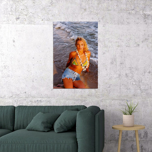 Young Britney Spears Artist Actor Producer Dancer Poster Wall Art Print Home Wall Decor - xonomax