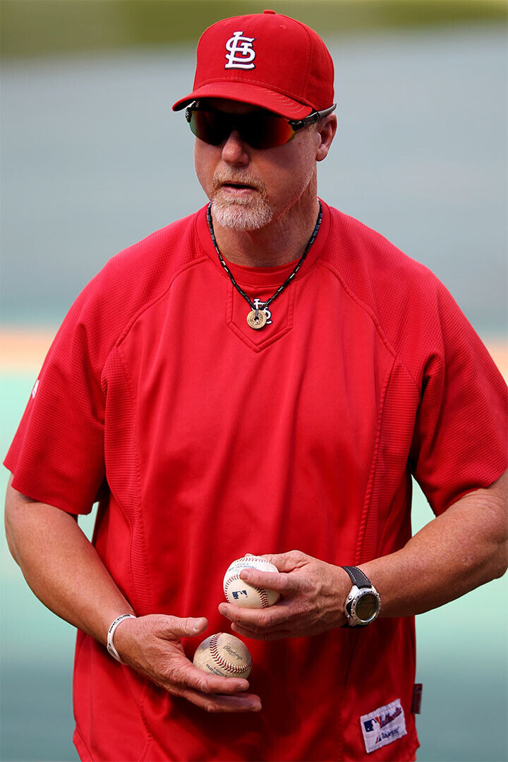 Mark Mcgwire Home Run Baseball Athlete Poster Wall Art Print Home Wall Decor - xonomax