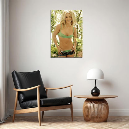 Young Britney Spears Fashion Designer Director Poster Wall Art Print Home Wall Decor - xonomax