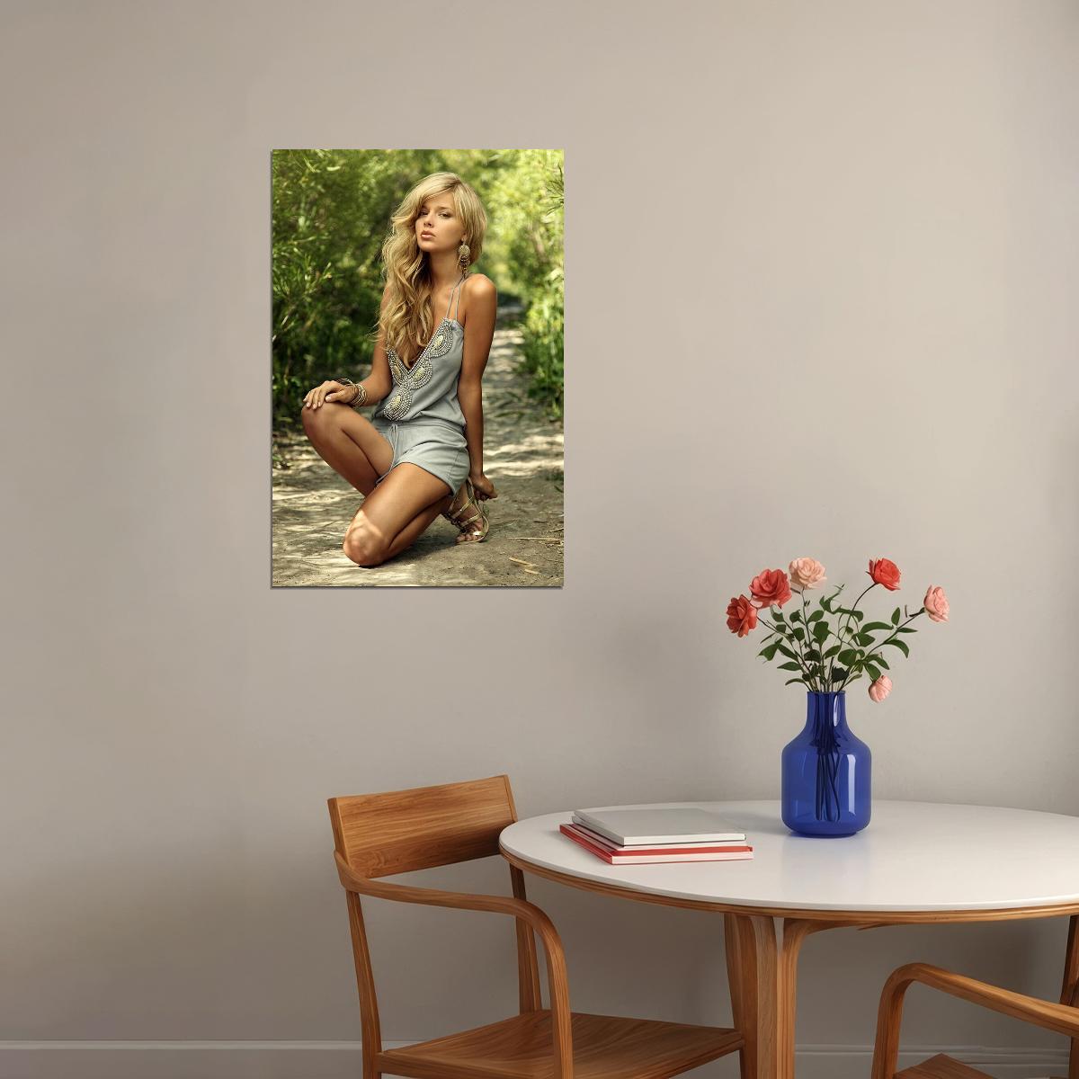 Babes In The Woods Blonde Hair Female Model Poster Wall Art Print Home Wall Decor - xonomax