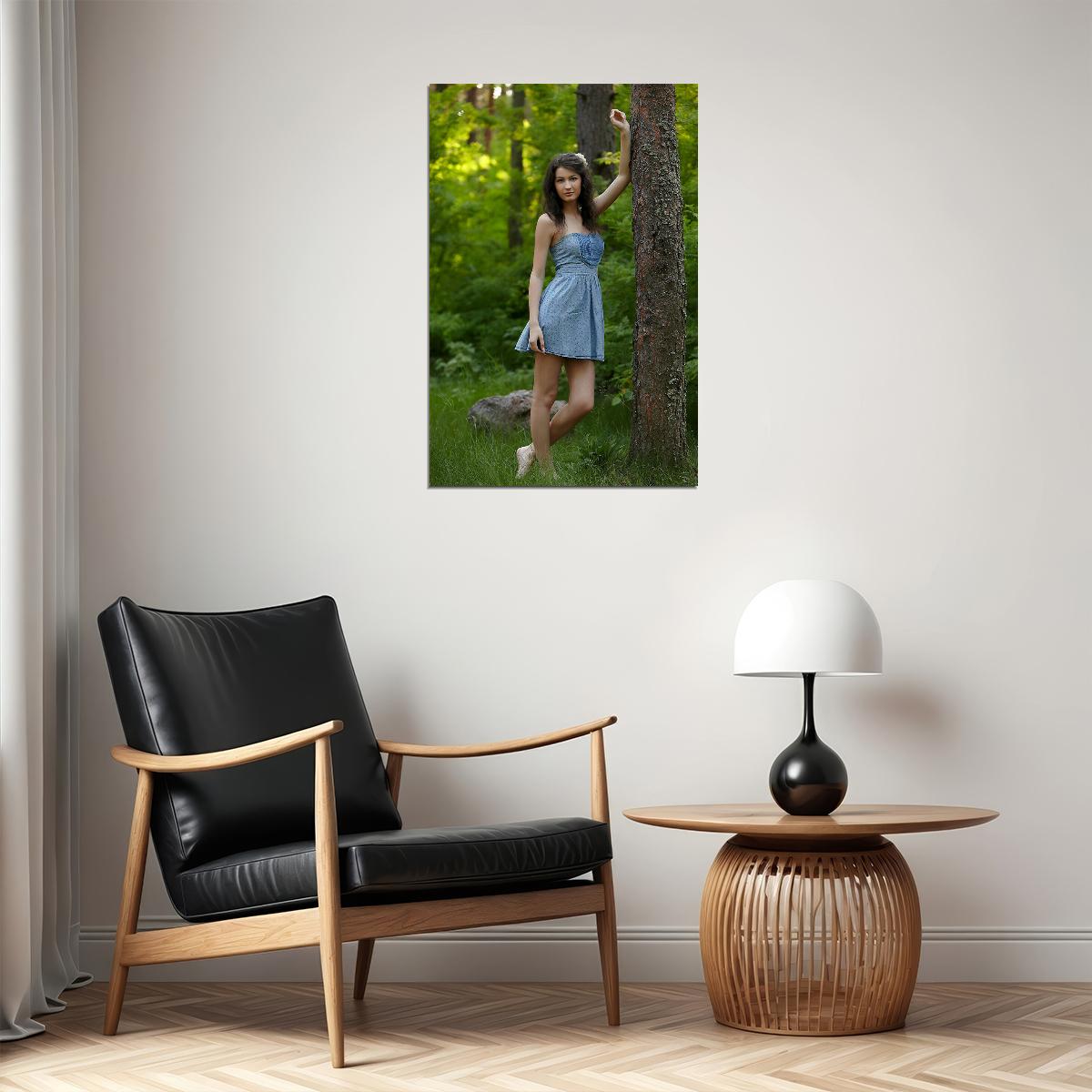 Babes In The Woods Photo Young Girl Poster Wall Art Print Home Wall Decor - xonomax