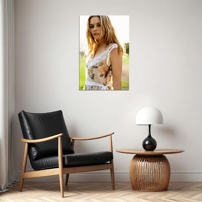 Alicia Silverstone Picture Celebrity Actor Poster Wall Art Print Home Wall Decor - xonomax