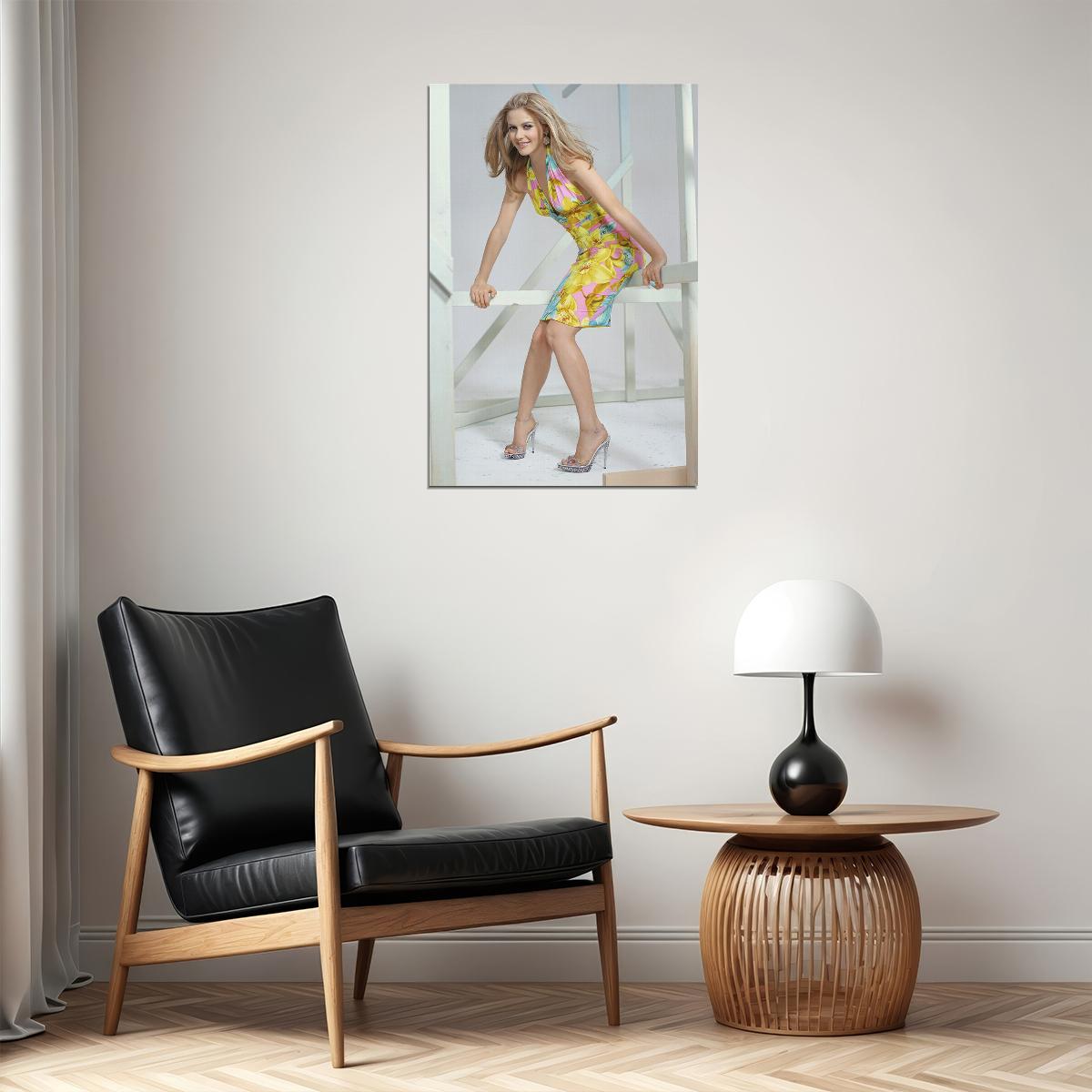 Alicia Silverstone Celebrity Actor Picture Poster Wall Art Print Home Wall Decor - xonomax