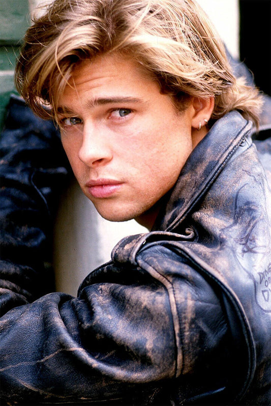 Actor Young Brad Pitt Hand On Chin Poster Wall Art Print Home Wall Decor - xonomax