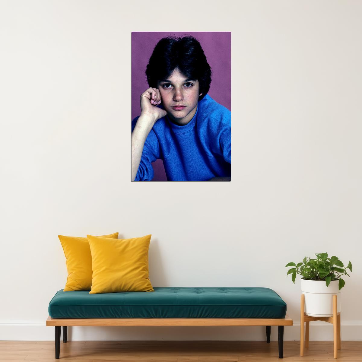 Actor And Artist Ralph Macchio Very Young Photo Poster Wall Art Print Home Wall Decor - xonomax
