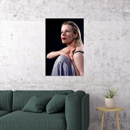 Movie Actress Kim Basinger Posed Cover Girl Poster Wall Art Print Home Wall Decor - xonomax