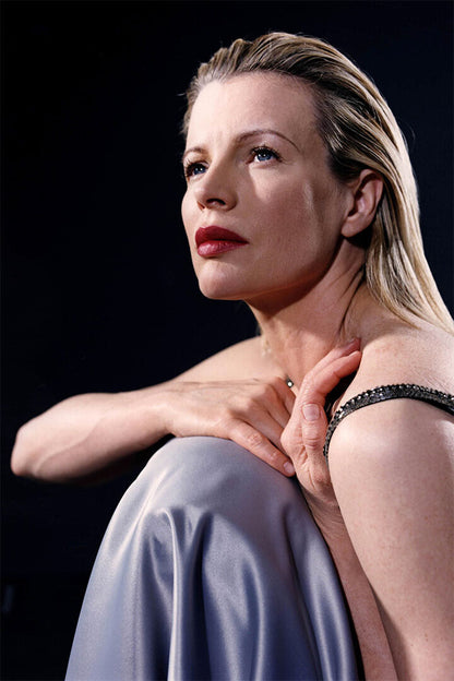 Movie Actress Kim Basinger Posed Cover Girl Poster Wall Art Print Home Wall Decor - xonomax