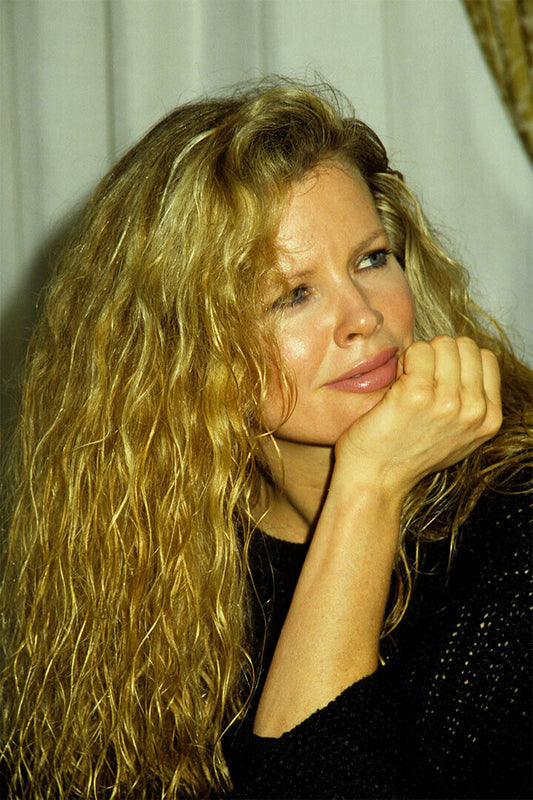 Movie Actress Kim Basinger Posed Actor Vintage Poster Wall Art Print Home Wall Decor - xonomax