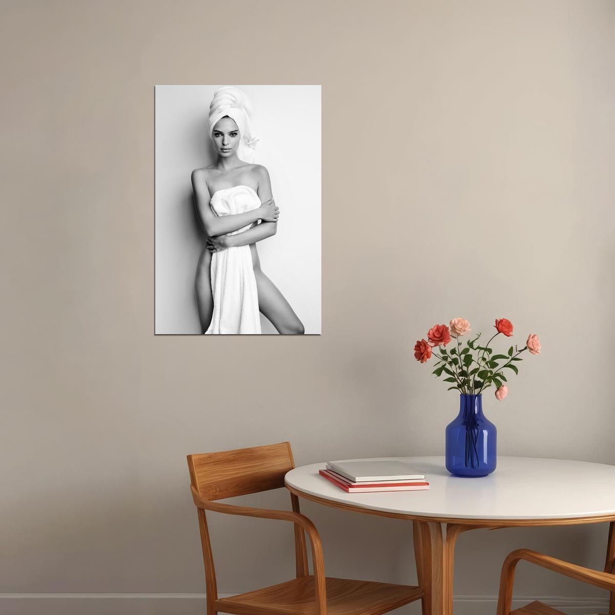 Gold Towel Sexy Female Model Poster Wall Art Print Home Wall Decor - xonomax